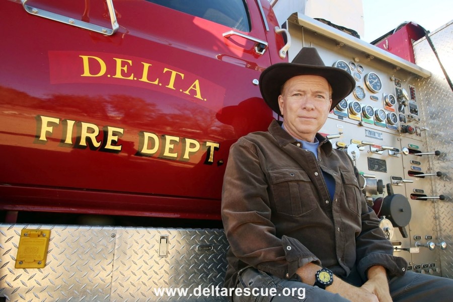 Leo with Bigger red, the Type 1 Fire Engine Delta Rescue Animal Super Sanctuary